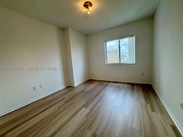 10 Aragon Ave 1008, Coral Gables, FL 33134