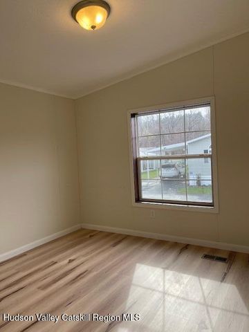 15 Kevin Lane, East Durham, NY 12423