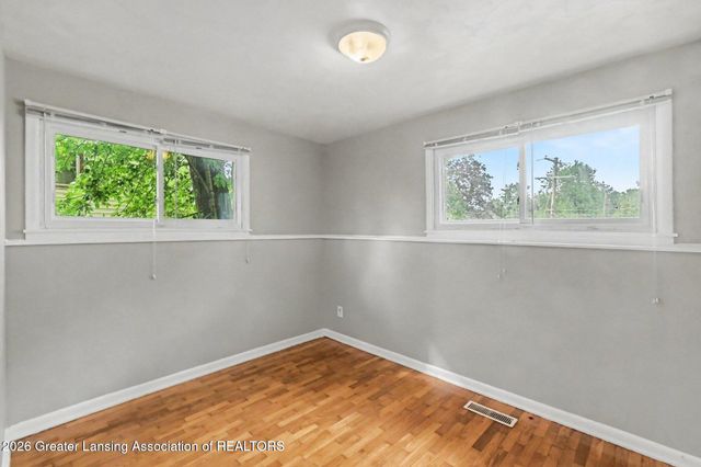 4928 W Willow Highway, Lansing, MI 48917