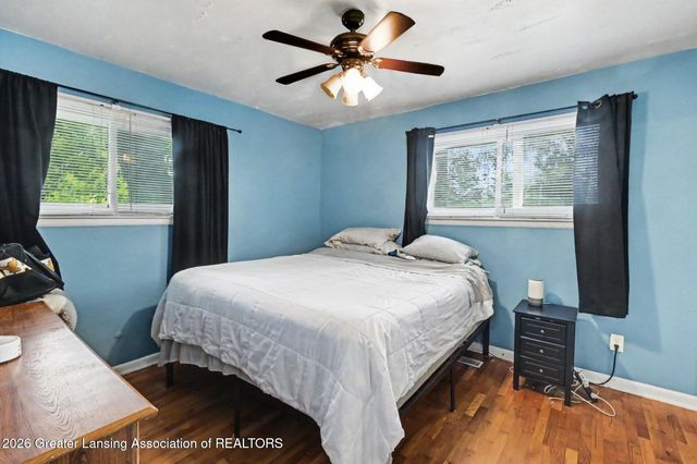 4928 W Willow Highway, Lansing, MI 48917