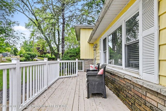4928 W Willow Highway, Lansing, MI 48917