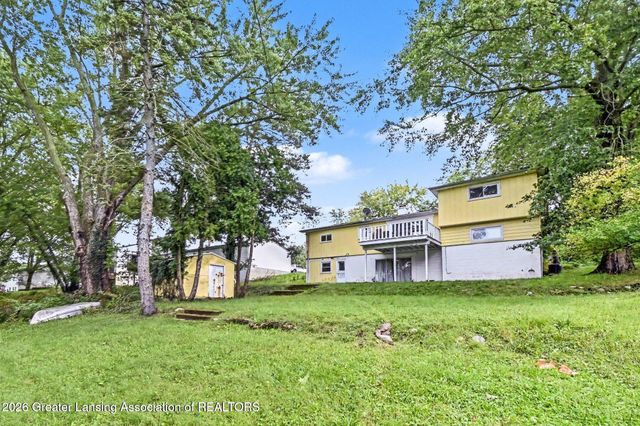 4928 W Willow Highway, Lansing, MI 48917