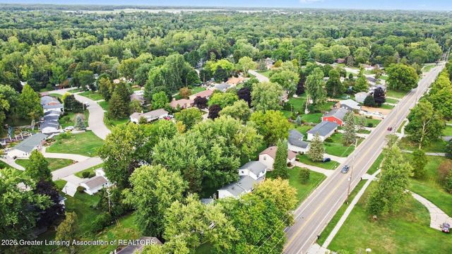 4928 W Willow Highway, Lansing, MI 48917