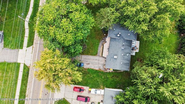4928 W Willow Highway, Lansing, MI 48917