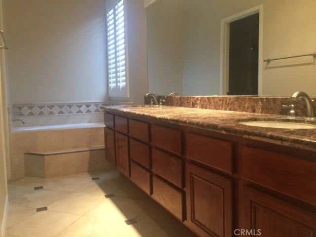 2060 Villa Del Lago, Chino Hills, CA 91709
