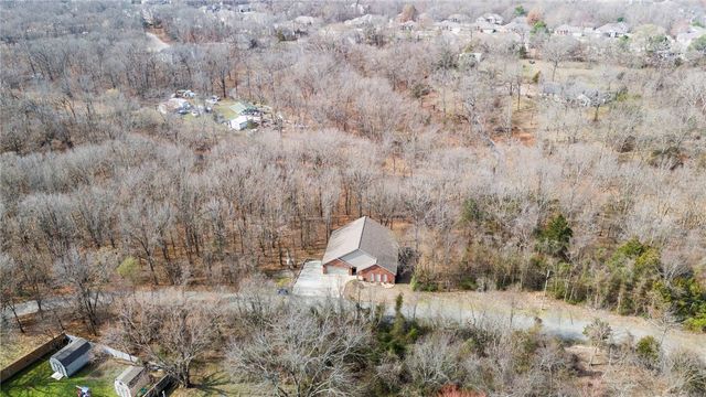 17 Cheddar Drive, Bella Vista, AR 72715