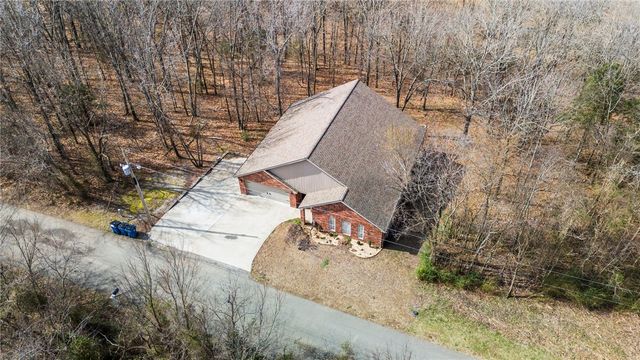 17 Cheddar Drive, Bella Vista, AR 72715
