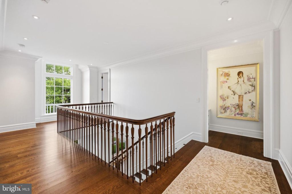 Image 34 of property listing at 3344 HARNESS CREEK RD, Annapolis, MD 21403