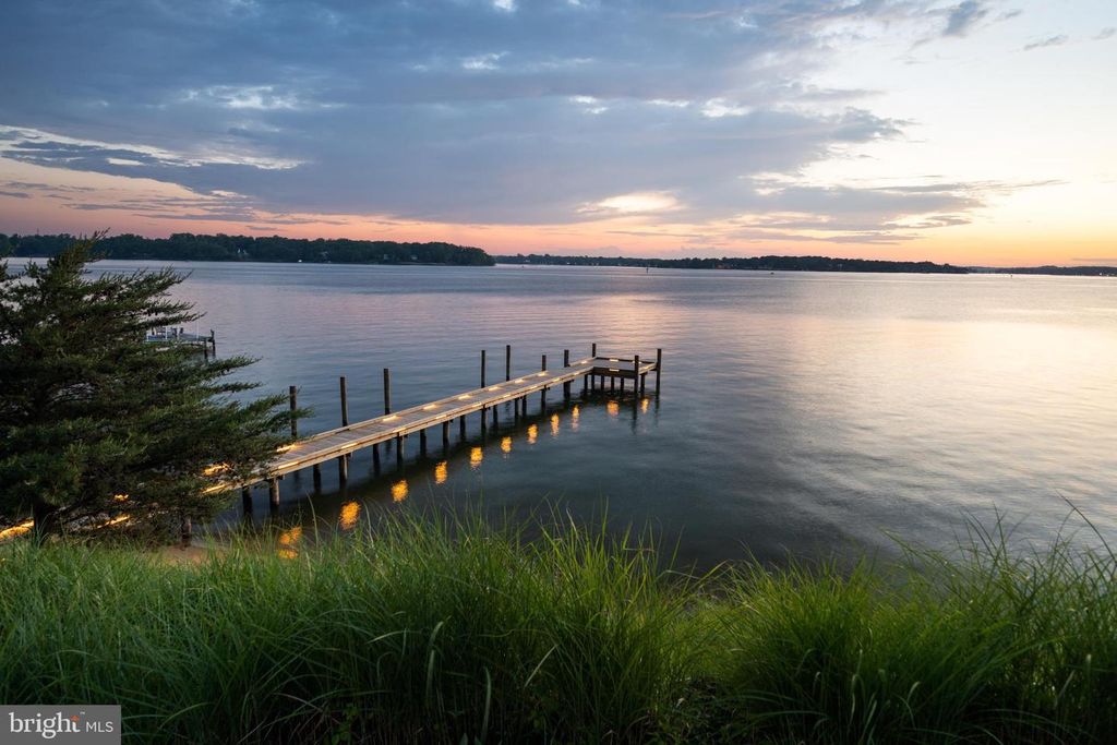 Image 4 of property listing at 3344 HARNESS CREEK RD, Annapolis, MD 21403
