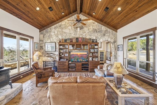 501 FM 1340, Hunt, TX 78024