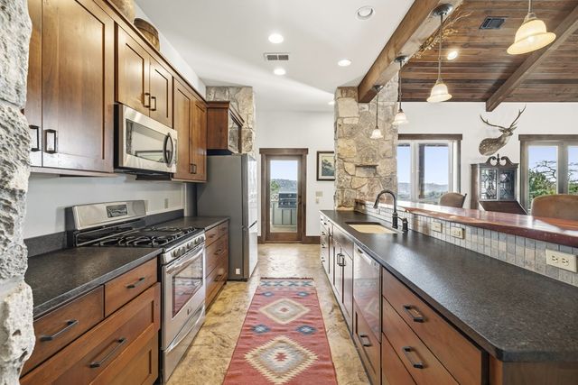 501 FM 1340, Hunt, TX 78024