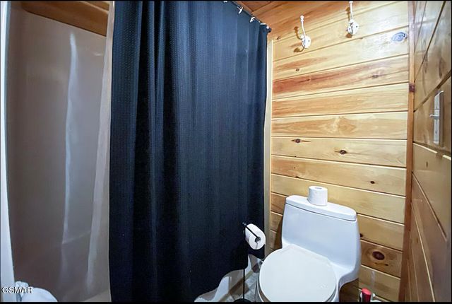 1805 Morning Eagle Lane, Sevierville, TN 37876