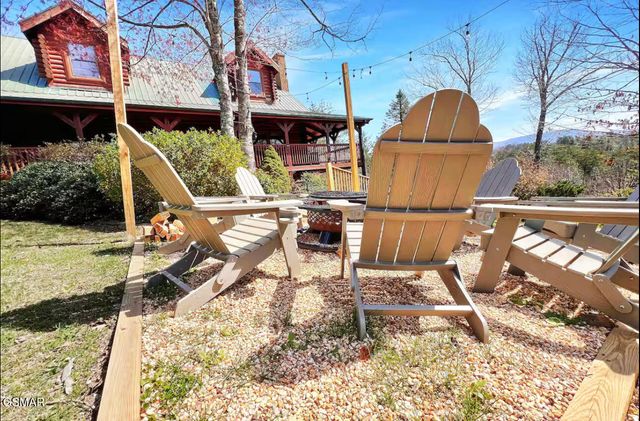 1805 Morning Eagle Lane, Sevierville, TN 37876