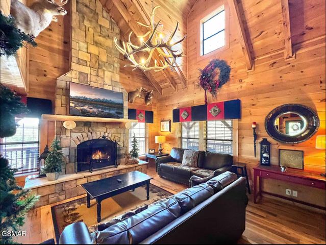 1805 Morning Eagle Lane, Sevierville, TN 37876