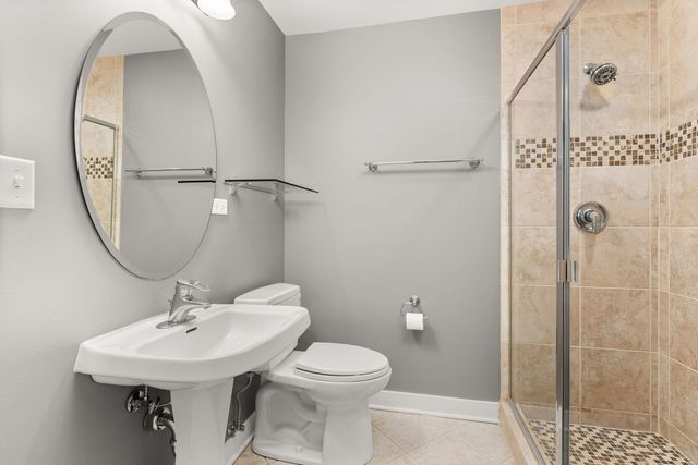 1232 N MILWAUKEE Avenue 2, Chicago, IL 60622