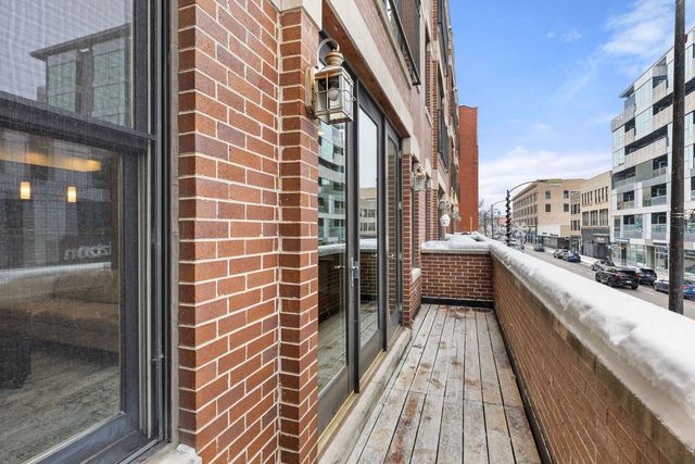 1232 N MILWAUKEE Avenue 2, Chicago, IL 60622