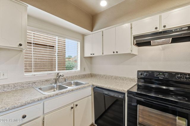 904 S MELODY Lane, Tempe, AZ 85281