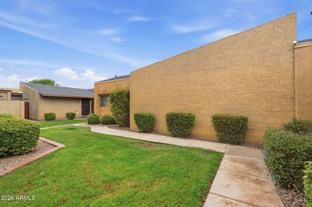 904 S MELODY Lane, Tempe, AZ 85281