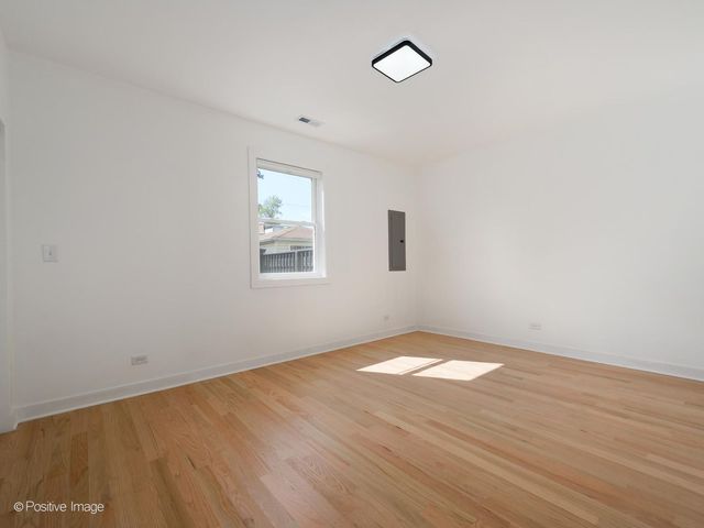 1522 N Avers Avenue, Chicago, IL 60651