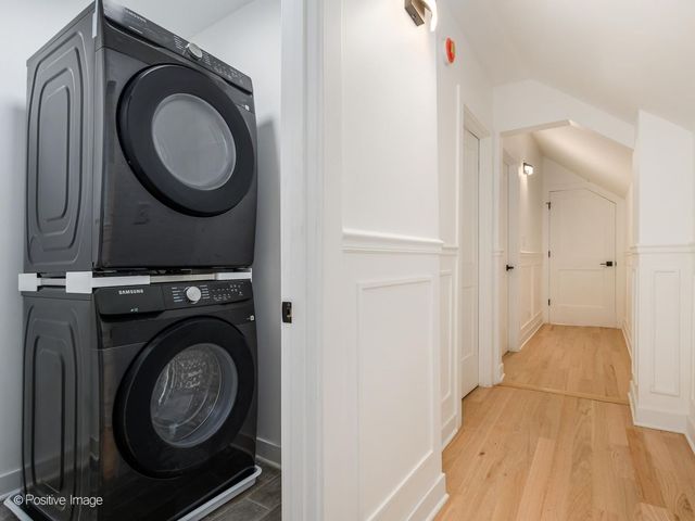 1522 N Avers Avenue, Chicago, IL 60651