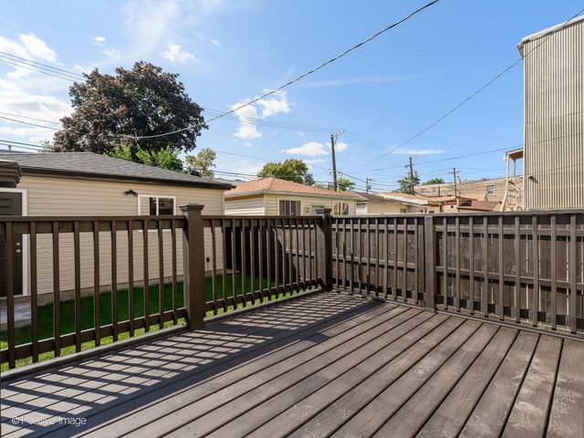 1522 N Avers Avenue, Chicago, IL 60651