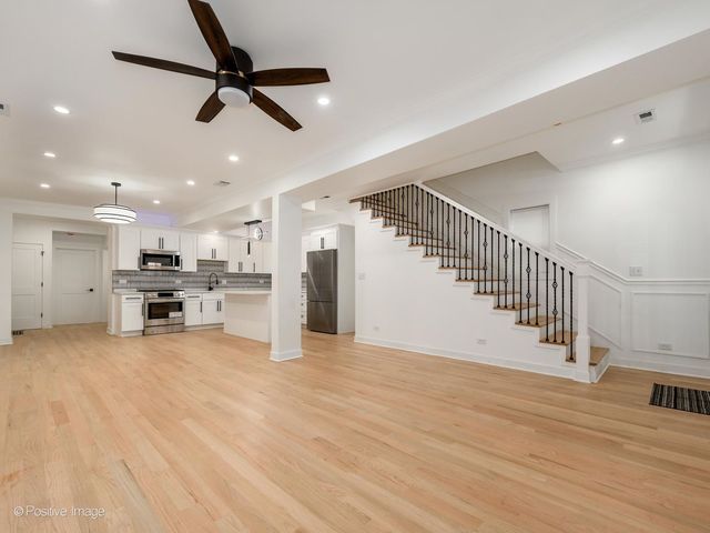 1522 N Avers Avenue, Chicago, IL 60651