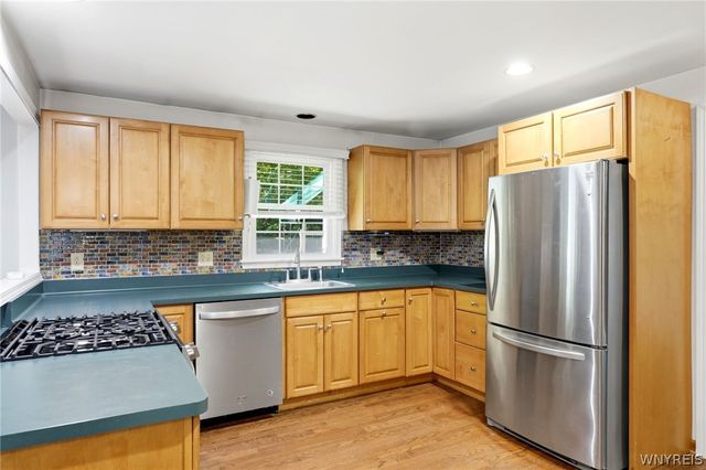 35 Independence Drive, Orchard Park, NY 14127