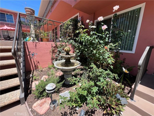 1023 E 1st 17, Long Beach, CA 90802