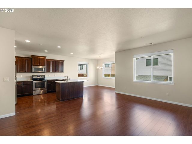 3010 Ne 74TH St, Vancouver, WA 98665