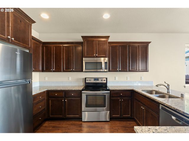 3010 Ne 74TH St, Vancouver, WA 98665