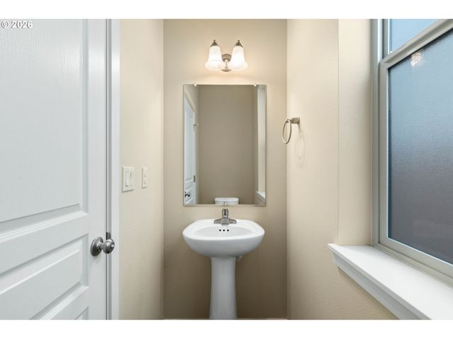 3010 Ne 74TH St, Vancouver, WA 98665