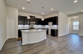 1724 Heritage Maples, New Braunfels, TX 78132