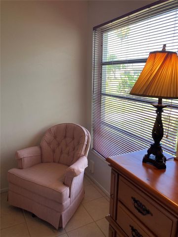 4313 TAHITIAN GARDENS CIRCLE CIRCLE B, Holiday, FL 34691