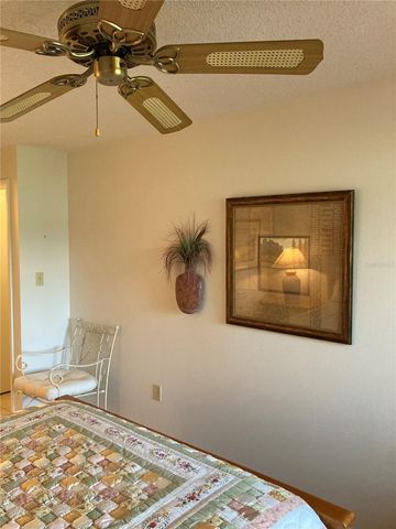 4313 TAHITIAN GARDENS CIRCLE CIRCLE B, Holiday, FL 34691
