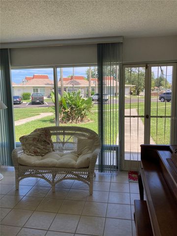 4313 TAHITIAN GARDENS CIRCLE CIRCLE B, Holiday, FL 34691