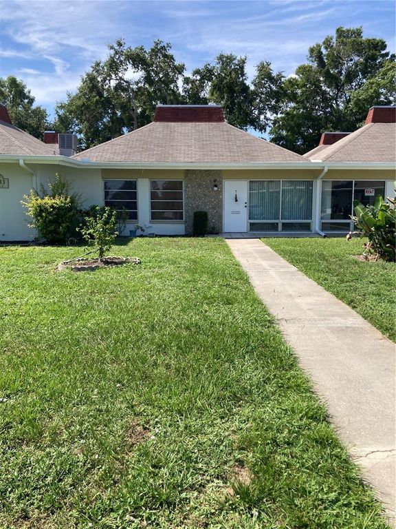 4313 TAHITIAN GARDENS CIRCLE CIRCLE B, Holiday, FL 34691