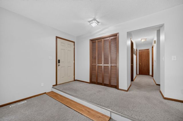 7046 NW 21st Street, Ankeny, IA 50023