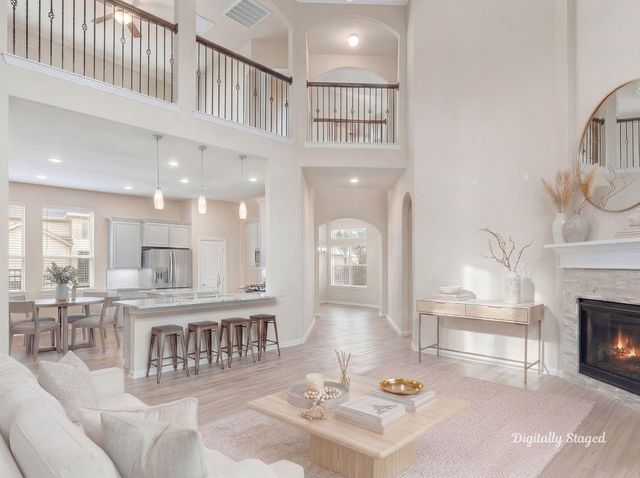 313 Serenata Woods Trail, Conroe, TX 77318