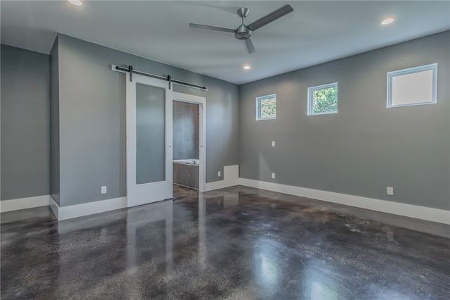 3111 Waterstone Drive, Fayetteville, AR 72764