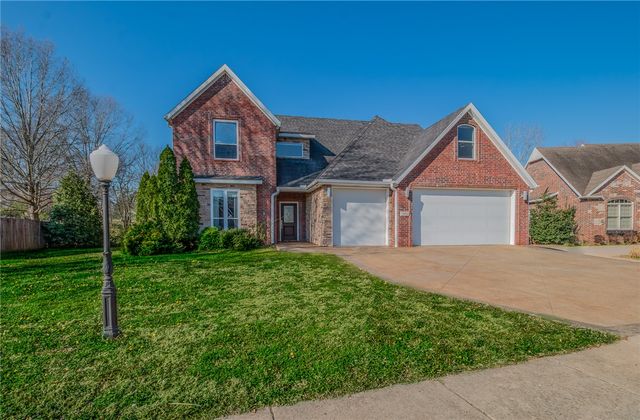 3111 Waterstone Drive, Fayetteville, AR 72764