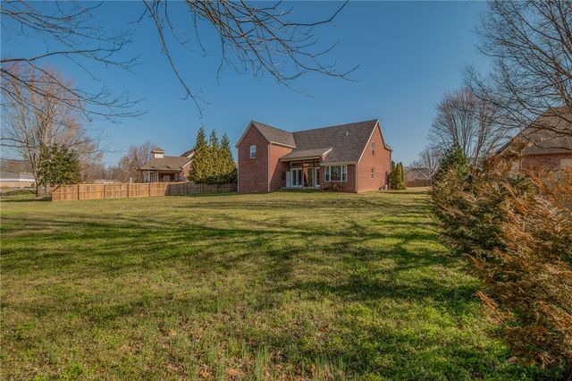 3111 Waterstone Drive, Fayetteville, AR 72764