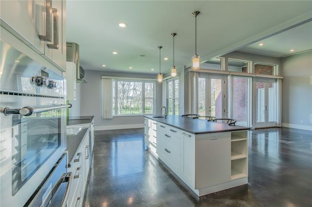 3111 Waterstone Drive, Fayetteville, AR 72764