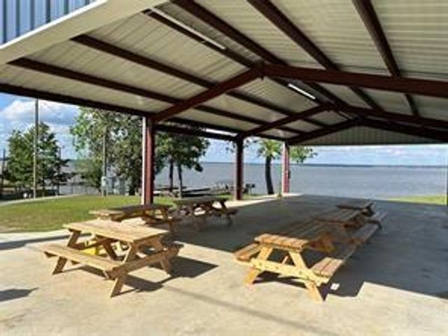 110 Casablanca Drive, Point Blank, TX 77364