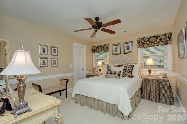 9209 Hanover South Trail, Charlotte, NC 28210