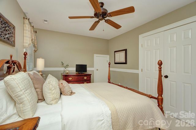 9209 Hanover South Trail, Charlotte, NC 28210