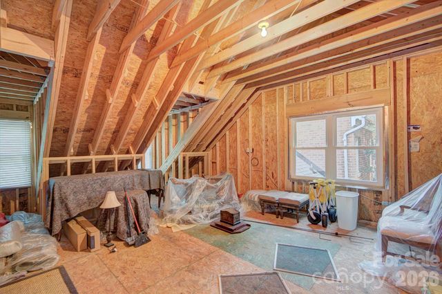 9209 Hanover South Trail, Charlotte, NC 28210