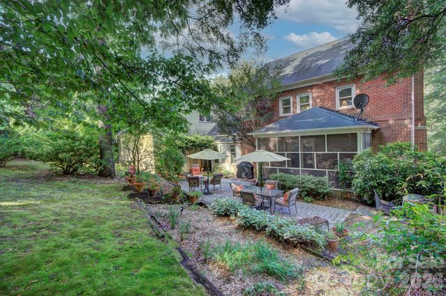 9209 Hanover South Trail, Charlotte, NC 28210