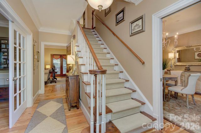 9209 Hanover South Trail, Charlotte, NC 28210