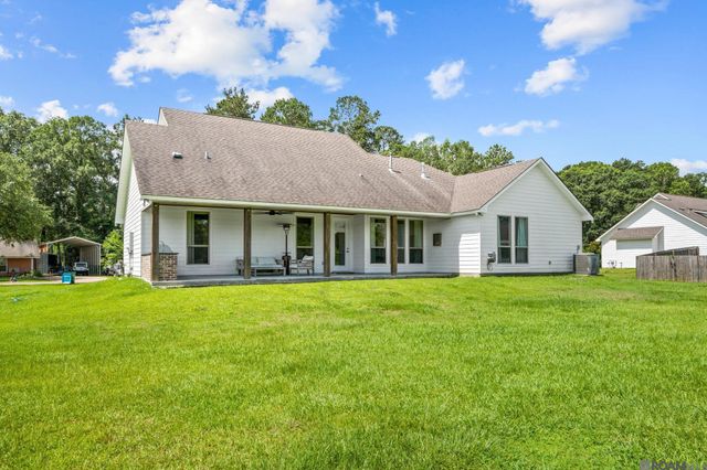 7521 Yucan Rd, Denham Springs, LA 70726