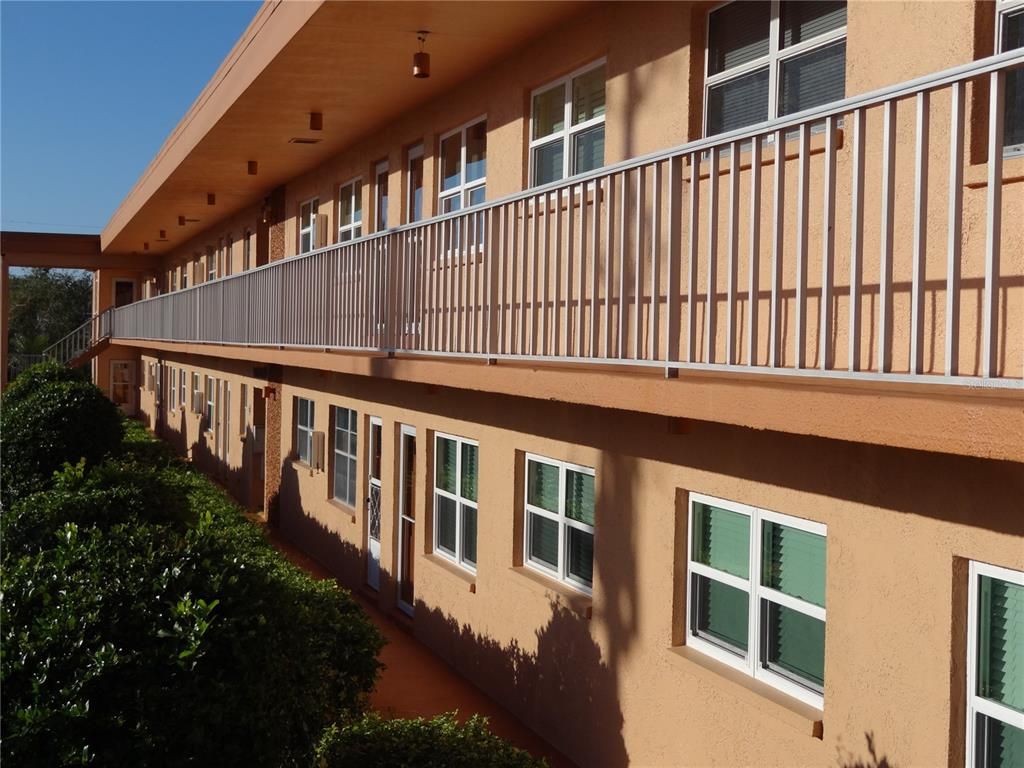 3740 58TH STREET N 106, St Petersburg, FL 33710